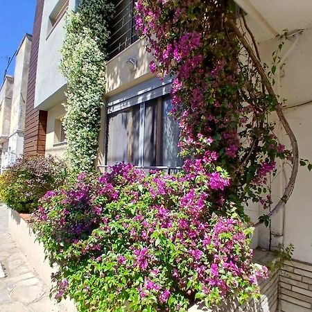Quiet Urban Studio With Private Backyard Salonic Exterior foto